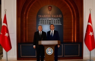 Büyükelçi Khedov vali Yıldırım’ı ziyaret...