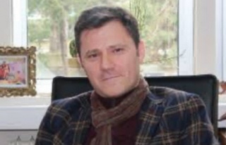 Prof.Dr. Ersoy tesadüfen yaşıyoruz.
