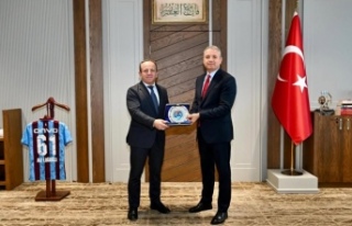 Rektör Prof. Dr. Kadakal il emniyet müdürü Loğoğlu’nu...