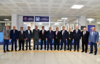 Vali ve kaymakam ortahisar mahalle muhtarlığını...