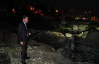 BAŞKAN KAYA, DEĞİRMENDERE’DEKİ KAVŞAK ÇALIŞMASINI...