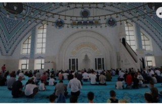 Büyük Önder Mustafa Kemal Atatürk’ün ruhuna...