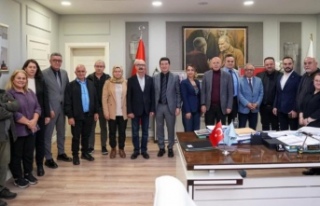 KESK üyeleri Başkan Kaya’yı ziyaret ettiler.
