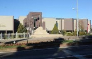 KTÜ’de KKTC konferansı.