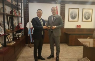 Mumcu Başkan, Ekim’i ziyaret etti