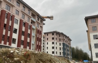 TOKİ geçit Mahallesi’ni betonlaştırdı.