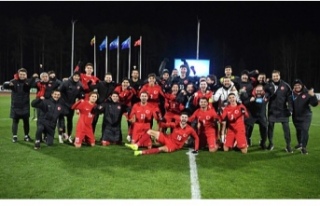 Ümit Millilerimiz Göğsümüzü Babarttı