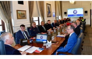 Vali Yıldırım ''Kış Mevsimi Önlemlerini...