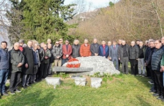 Özkan Sümer Kabri Başında Anıldı