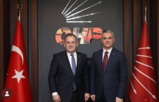 Başkan bıyık başkan bak’ı ziyaret etti.