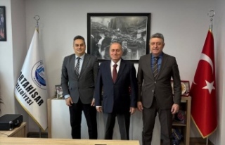 Başkan Erdem Ortahisar’da