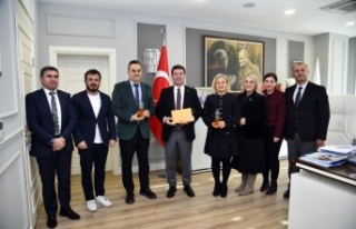 BAŞKAN KAYA: “ATIK YAĞLAR, ÖĞRENCİLERİMİZE...