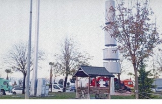 Çocuk parkına baz istasyonu kurdular