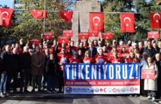 Emekçiler Atatürk alanında.