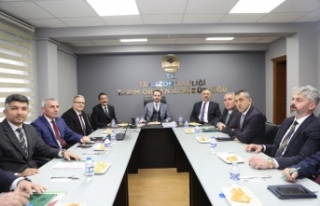 Kokarca Masaya Yatırıldı