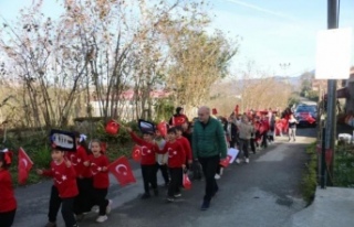 Of'ta, Sarıkamış şehitlerine saygı yürüyüşü...