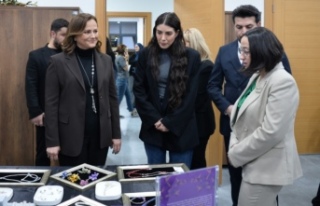 ÜNLÜ OYUNCU BÜYÜKŞEHİR'İN KADIN YAŞAM...