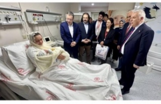 2026 yılının ilk bebeği dünyaya geldi.