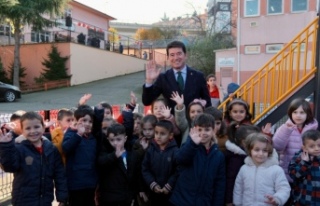 ÖZEL BİREYLER, ‘NEŞELİ SAATLER’ İLE ÇOK...