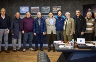 Divan Başkanlık Kurulumuzdan Teknik Direktörümüz...