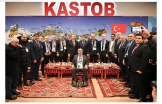 AÇILIŞA ÜST DÜZEY KATILIM