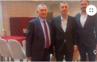 Ateşoğlu ipi göğüsledi.