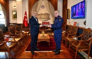 Bahattin Paşa, Vali Şahin’i ziyaret etti