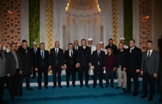 BAKAN BAYRAKTAR VE BAŞKAN GENÇ’TEN MİRAÇ KANDİLİNDE...