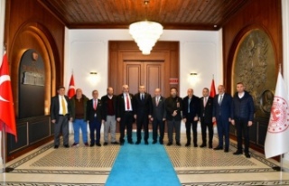 Başkan tezcan vali Şahin’i ziyaret etti.