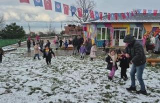 ÇİLEKLİ DÜŞLER KÖYÜ ÇOCUKLARI BEKLİYOR 