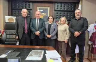 Eğitimçilerden başkan Erdem’i ziyaret.