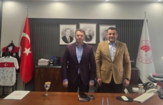 Seyfullah Aslantürk’ü ziyaret etti.