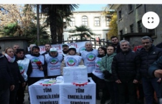 Emekliler sadaka değil hakkimizi istiyoruz dediler.