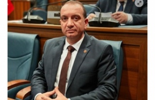 Erbay ''Araklı’ya kültür merkezi şart''