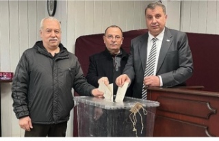 Özçelep yeniden Başkan