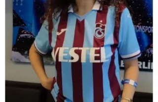 Seray Kaya Gündem Oldu