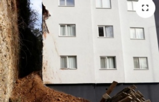 Vakfıkebir’de heyelan