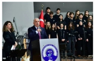 Vali Aziz Yıldırım "Kim Var" Sanat Etkinliğine...
