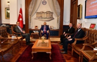 Vali Şahin’i Sürmene bürokrasi ziyaret etti.