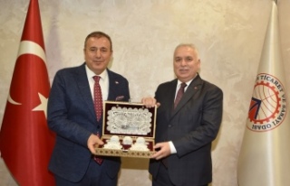 Vali Yıldırım'dan TTSO'ya veda ziyareti