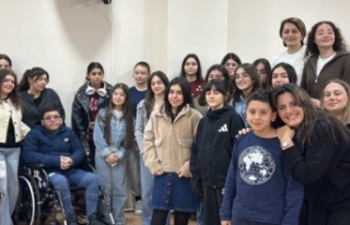 Hazal Sanat Evi’nde Konserler Bir Gösteri Değil,...