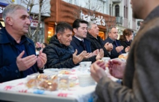 BAŞKAN KAYA, İFTARINI MUSTAFA BALBAY İLE BİRLİKTE...