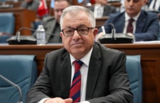 Akaç Başkan Genç’e teşekkürler yağdırdı.