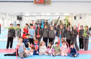 AKÇAABAT BELEDİYESİ HER HAFTA BİR OKULU SPOR VE...