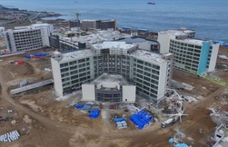 Akyazı'da İnşaat Artık Heyelan Mücadelesiyle...