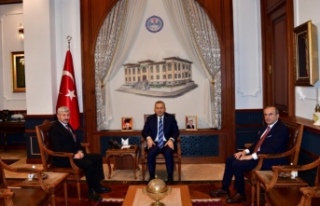 Araklı’dan vali Şahin’i ziyaret.