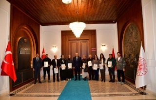 Başkan Aydoğdu, Vali Şahin’i ziyaret etti