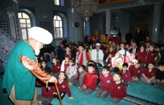 BAŞKAN GENÇ, TEKNE ORUCU ETKİNLİĞİNDE ÇOCUKLARLA...