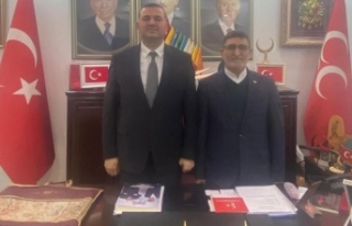 Başkonsolos muhabbeti il Başkanı Sivrikaya’yı...