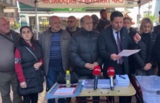 CHP’liler Araklı‘da sandık kurdular.